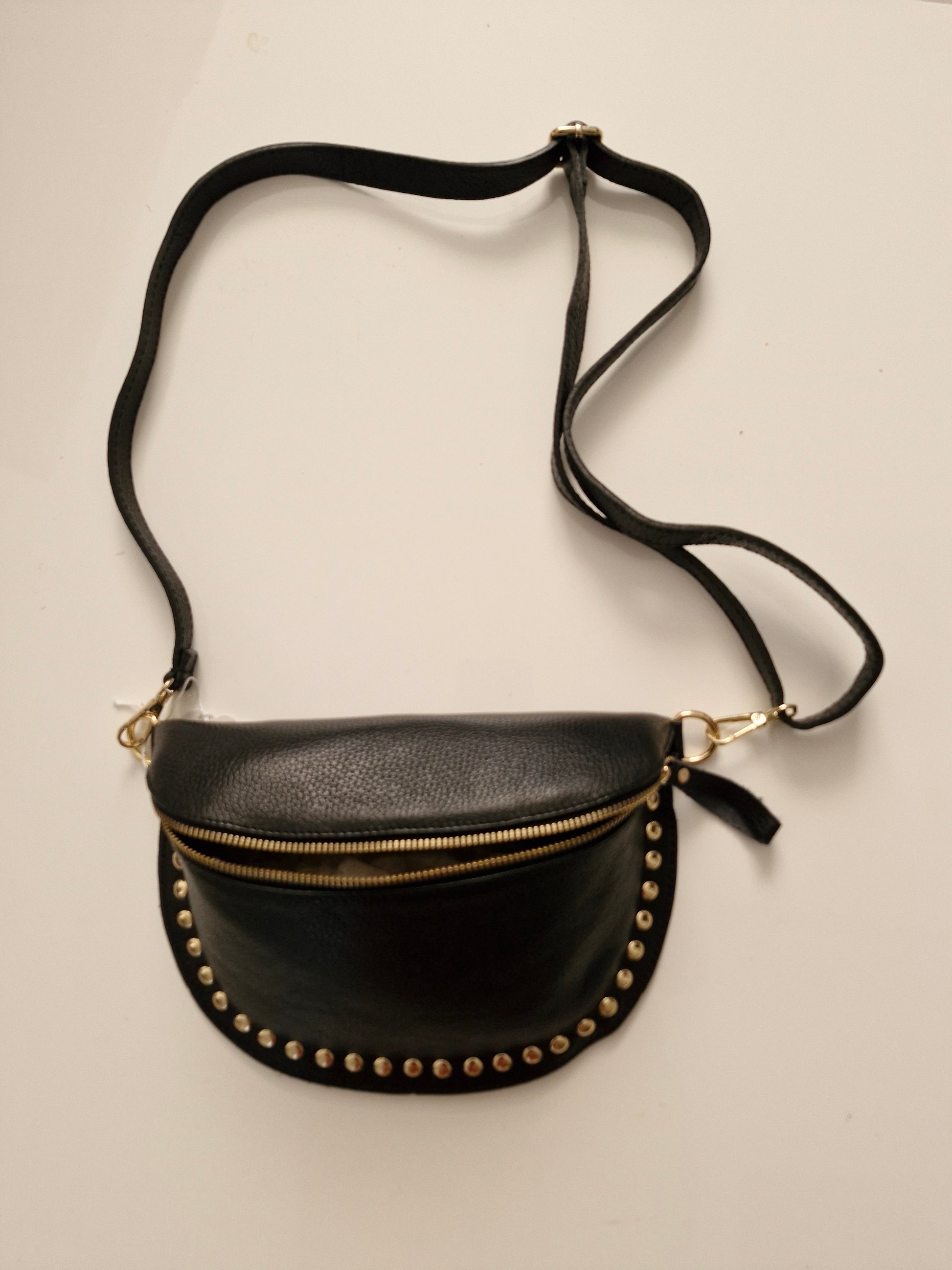 Sac banane cuir grainé clouté